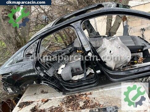 Citroen C4 Sağ Arka Çamurluk çıkma parça