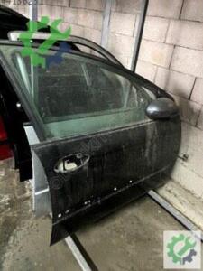 Citroen C5 Sağ Ön Kapı Çıkma