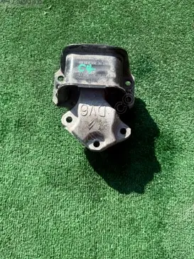 Citroen C4 Motor Takozu çıkma parça