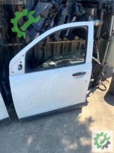 Dacia Dokker Orijinal Çıkma Sol Ön Kapı