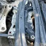 Dacia Duster Ön Cam Izgarası Çıkma