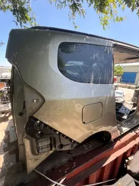 Dacia Lodgy Sağ Arka Çamurluk çıkma parça