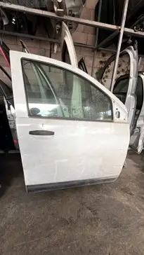 Dacia Lodgy Sağ Ön Kapı Kolu çıkma parça