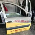 Çıkma Sağ Ön Kapı — Dacia Logan