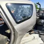 Dacia Logan Orijinal Çıkma Kesme Sol Arka Çamurluk