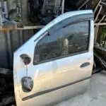 Dacia Logan Sol Ön Kapı Çıkma Parça Sakarya