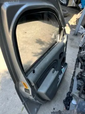 Dacia Logan Kapı Döşemesi çıkma parça