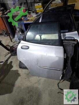 Daihatsu Sirion Sağ Ön Kapı çıkma parça
