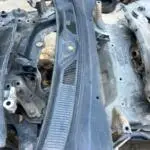 Dodge Nitro Ön Cam Izgarası Çıkma
