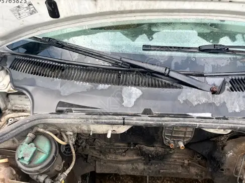 Fiat Doblo Ön Cam Izgarası çıkma parça