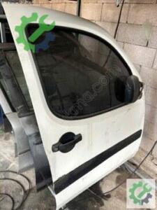 Fiat Doblo Sağ Ön Kapı Çıkma (3. Adet)