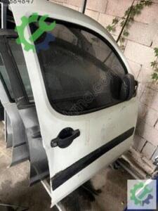 Orijinal Fiat Doblo Sağ Ön Kapı Çıkma (2. Adet)