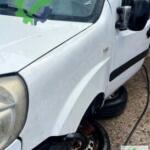 Çıkma Orijinal Sol Ön Çamurluk Fiat Doblo