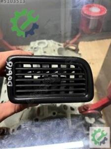 Çıkma Orijinal Havalandırma Izgaraları Fiat Doblo