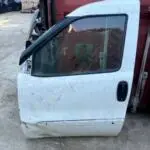 Peugeot 406 Sağ Ön Kapı Çıkma Parça Bursa
