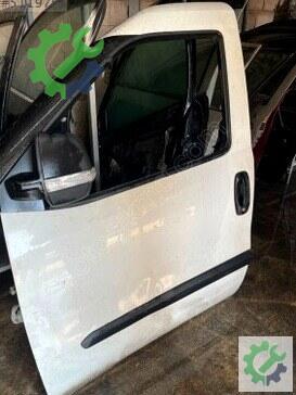 Fiat Doblo Sol Ön Kapı çıkma parça