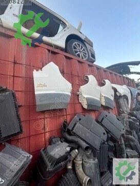 Fiat Ducato Ön Çamurluk çıkma parça
