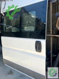 Sağ Sürgülü Kapı Fiat Ducato — Sökme Çıkma