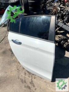 Çıkma Orijinal Sağ Arka Kapı Fiat Egea (2. Adet)