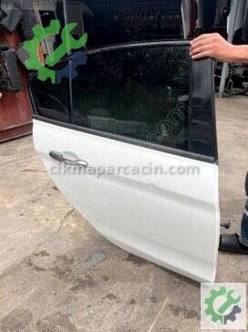 Fiat Egea Sağ Arka Kapı çıkma parça