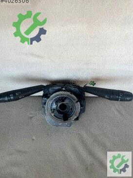 Fiat Egea Sinyal Kolu çıkma parça