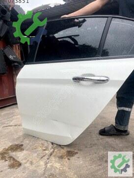 Fiat Egea Sol Arka Kapı çıkma parça