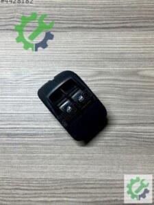 Çıkma Orijinal Cam Düğmesi Fiat Fiorino