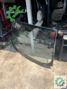 Çıkma Ön Cam — Fiat Fiorino