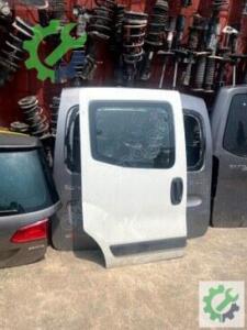 Çıkma Orijinal Sağ Arka Kapı Fiat Fiorino