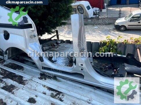 Fiat Fiorino Sağ Marşpiyel Sacı çıkma parça
