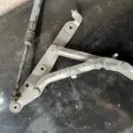 Fiat Linea Bagaj Menteşesi Çıkma