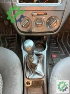 Orijinal Fiat Linea Vites Mekanizması Çıkma