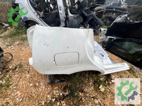 Fiat Palio Sağ Arka Çamurluk çıkma parça
