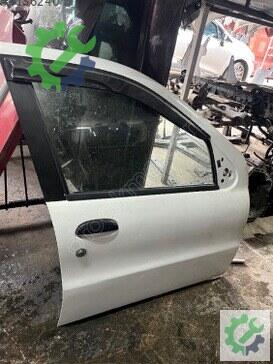 Fiat Palio Sağ Ön Kapı çıkma parça