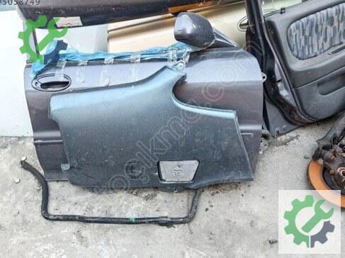 Fiat 500 Sağ Arka Çamurluk çıkma parça