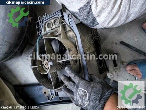 Fiat Uno Kalorifer Motoru çıkma parça