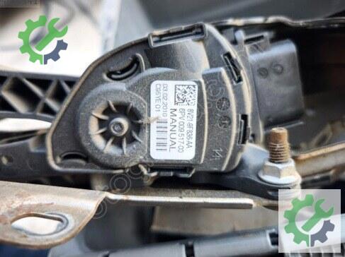 Ford Fiesta Gaz Pedalı 8V21-9F836-AA çıkma parça