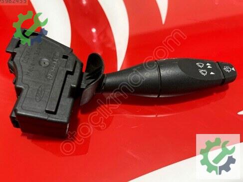 Ford Tourneo Connect Silecek Kolu çıkma parça