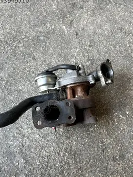 Ford Fiesta Turbo çıkma parça