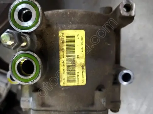 Ford Focus Klima Kompresörü 8V51-19D629EF çıkma parça