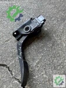 Ford Fiesta Pedal Çıkma (4. Adet)