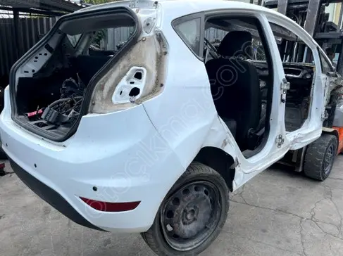 Ford Fiesta Komple Arka çıkma parça