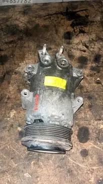 Ford Fiesta Klima Kompresörü çıkma parça