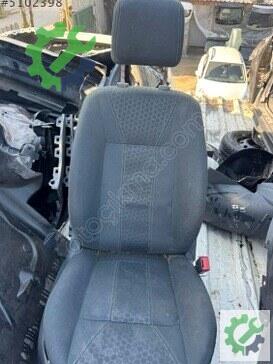Ford Fiesta Ön Koltuk çıkma parça