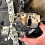 Ford Fiesta Sağ Arka Kapı Kilidi Çıkma