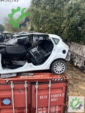 Ford Fiesta Sağ Arka Kelebek Camı çıkma parça