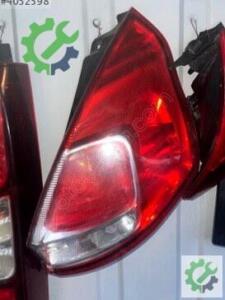 Çıkma Stop Lambası — Ford Fiesta