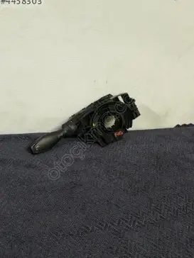 Ford Fiesta Sinyal Kolu çıkma parça