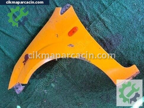 Ford Fiesta Sol Ön Çamurluk çıkma parça