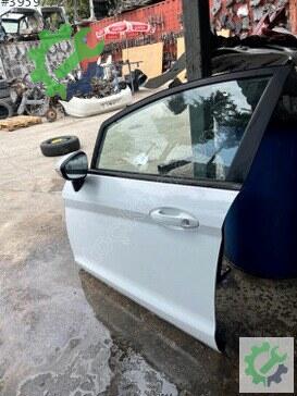 Ford Fiesta Sol Ön Kapı çıkma parça